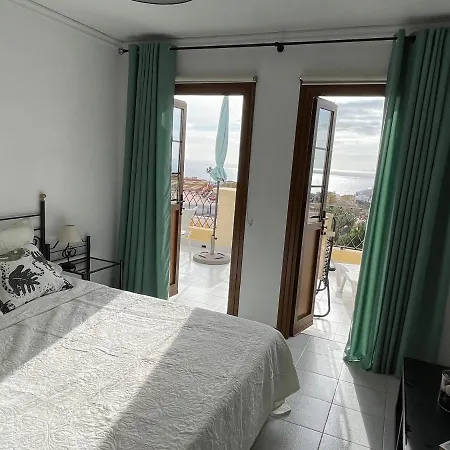 Island View Apartmán