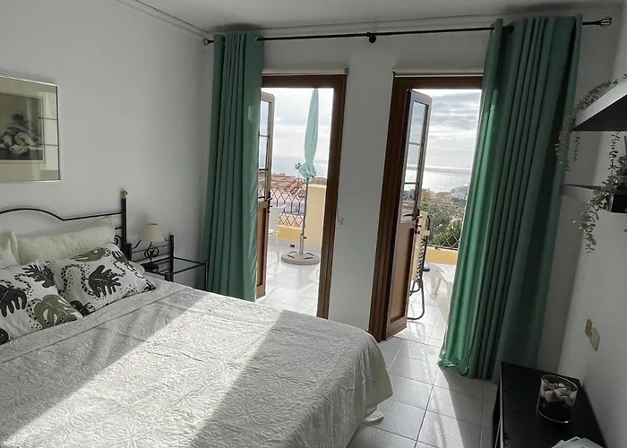 Island View Apartment